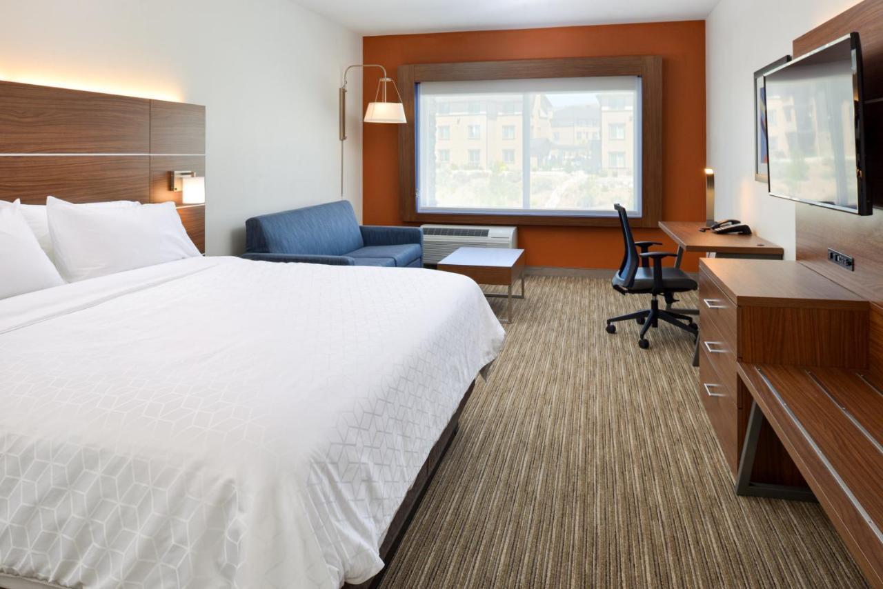 Holiday Inn Express & Suites - Elko By Ihg Exterior foto
