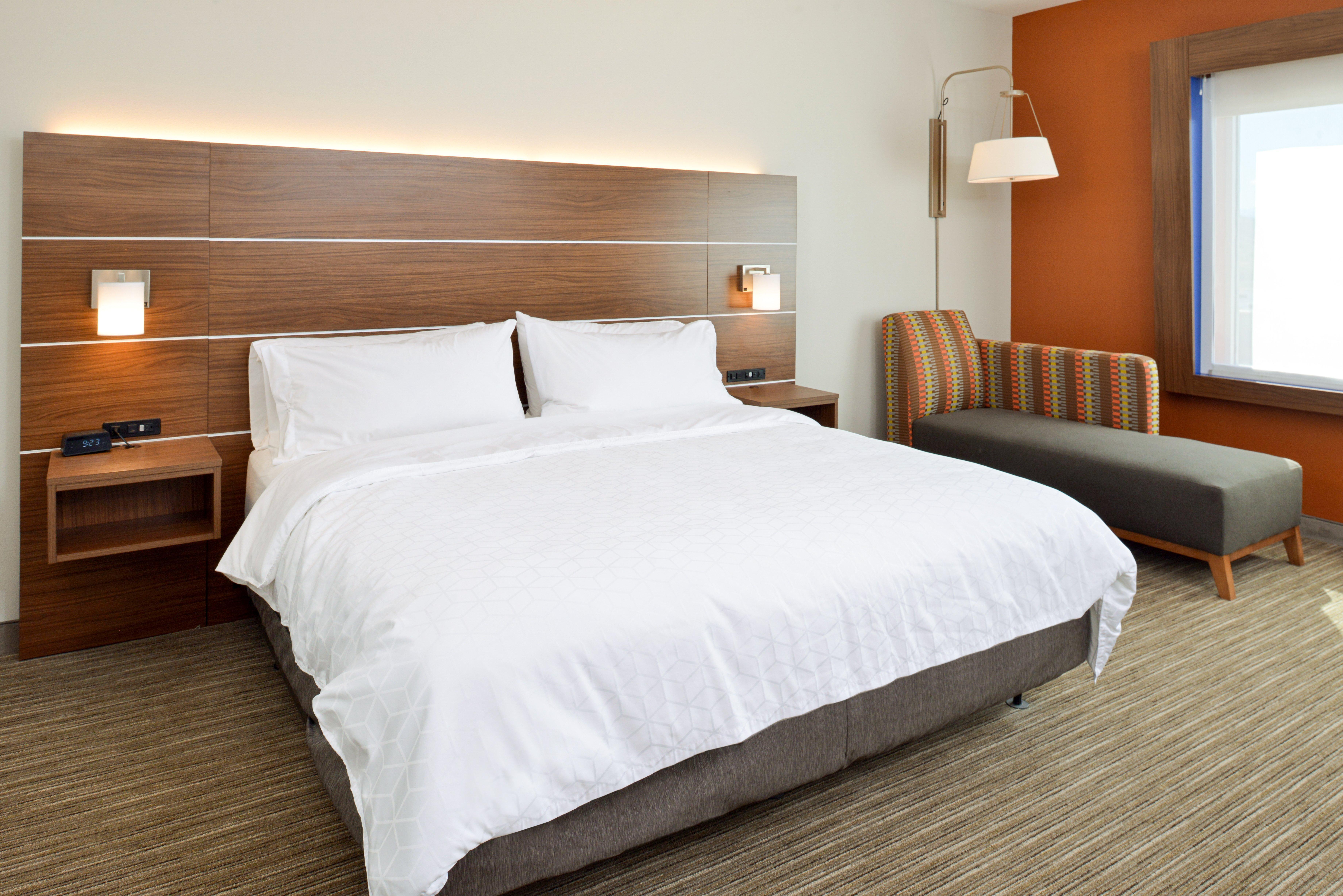 Holiday Inn Express & Suites - Elko By Ihg Exterior foto