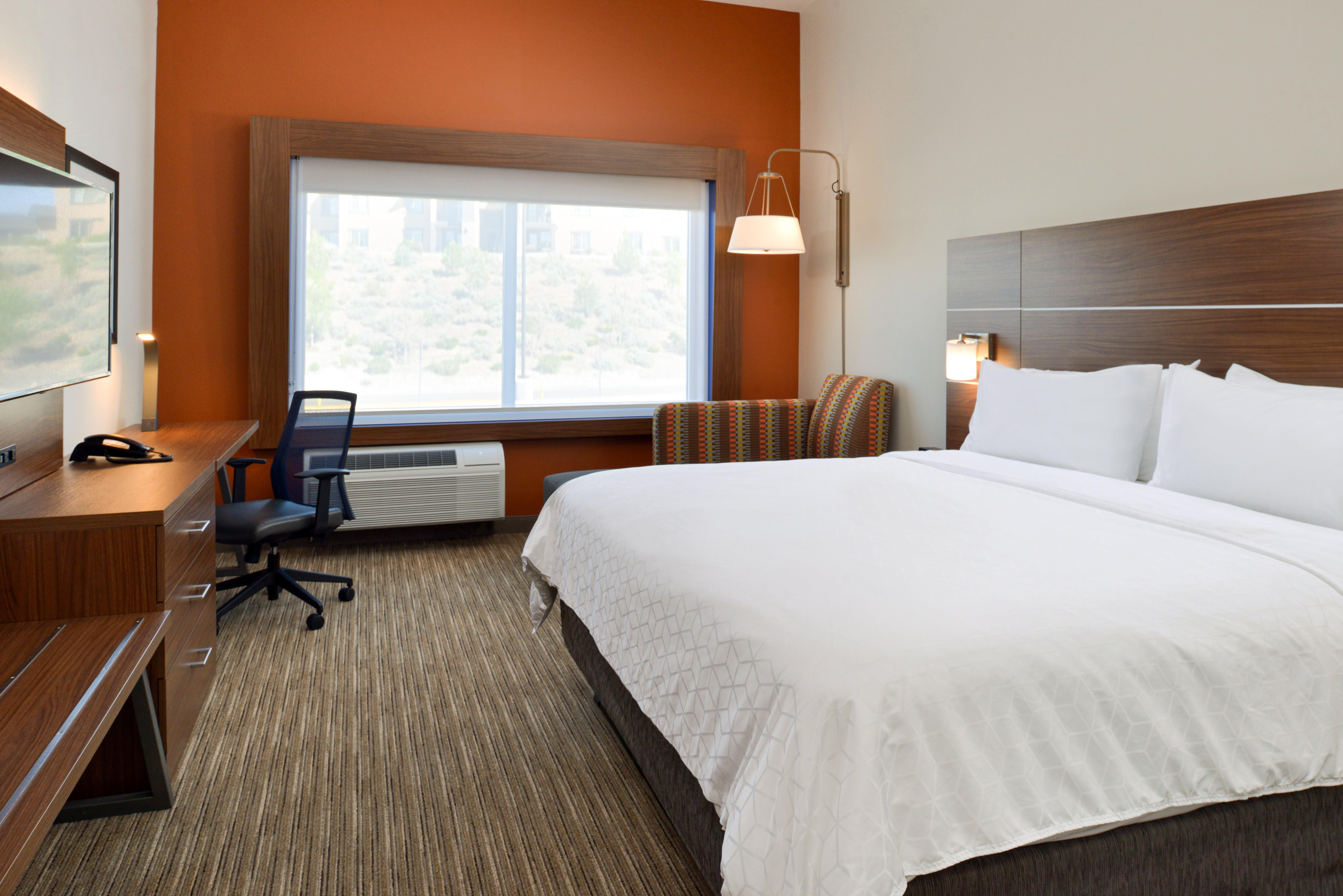 Holiday Inn Express & Suites - Elko By Ihg Exterior foto