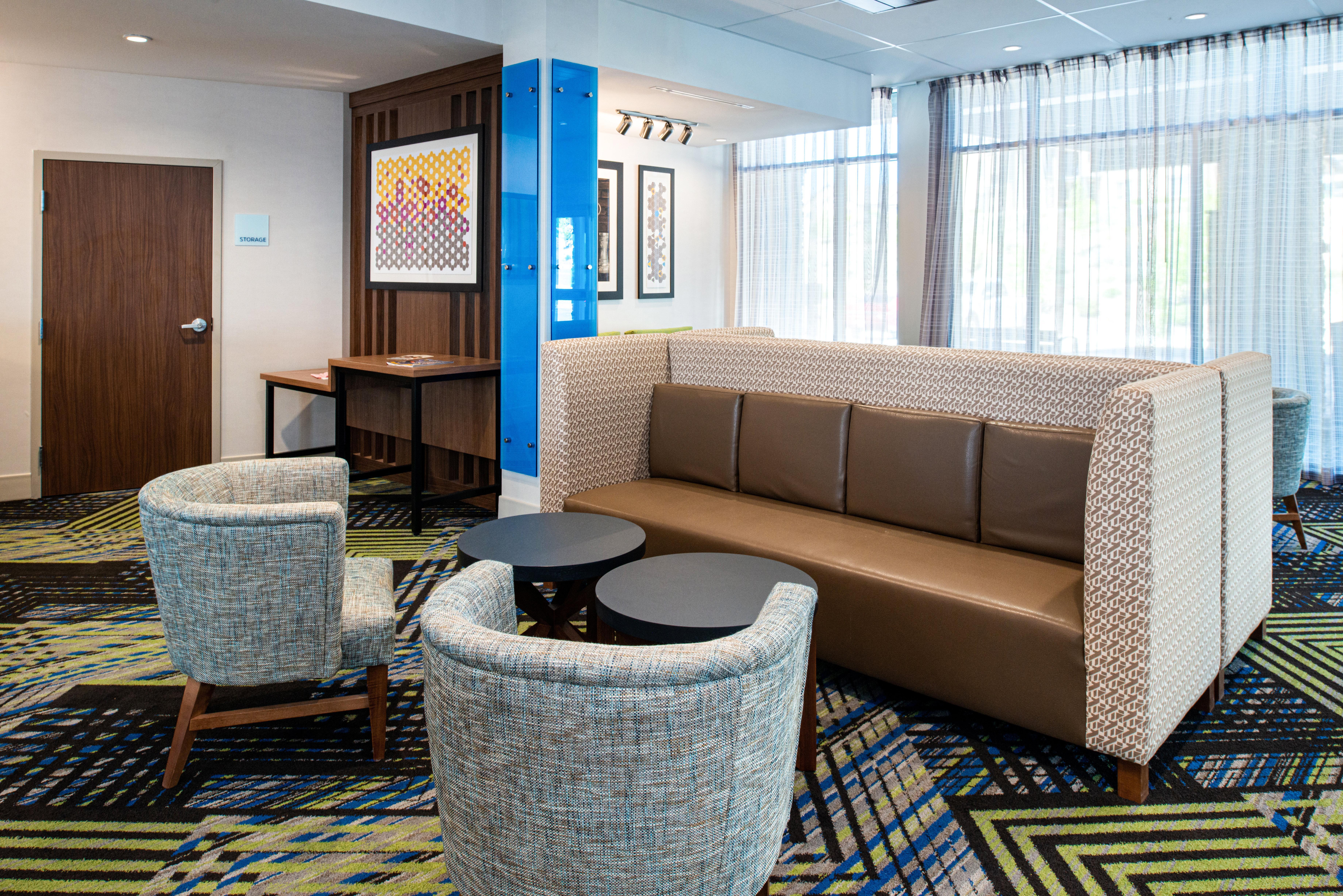 Holiday Inn Express & Suites - Elko By Ihg Exterior foto